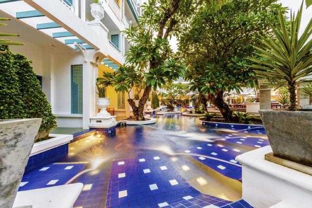 Kombinace - Andaman Seaview Hotel ****, Phuket - pláž Karon, Ba