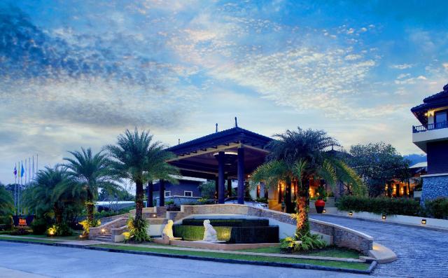 Kombinace - Seaview Resort ****, Khao Lak - pláž Nang Thong, Ba