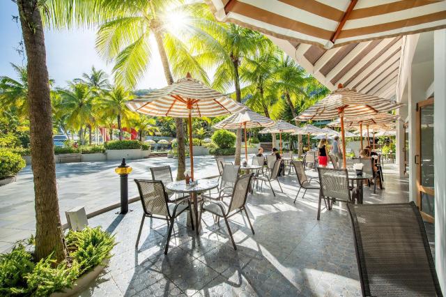Kombinace - Cha-da Thai Village Resort ****, Krabi - pláž Ao Na