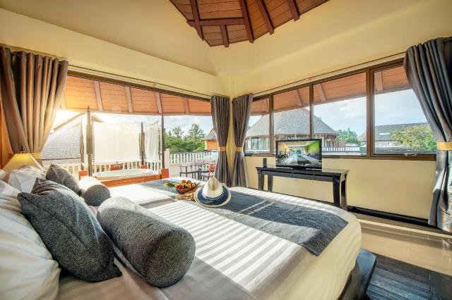 Kombinace - Cha-da Beach Resort & Spa ****, Ko Lanta - pláž Klo