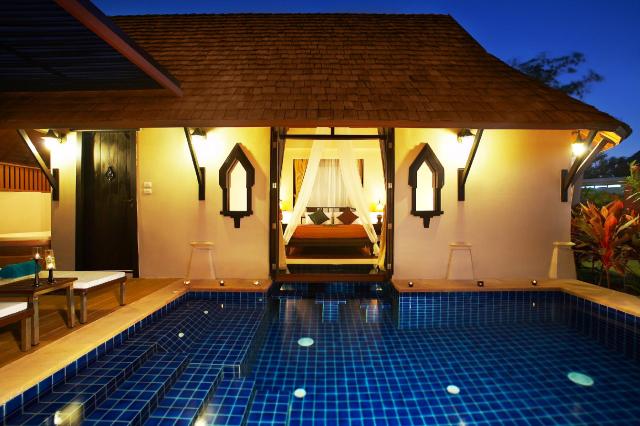 Kombinace - Cha-da Beach Resort & Spa ****, Ko Lanta - pláž Klo