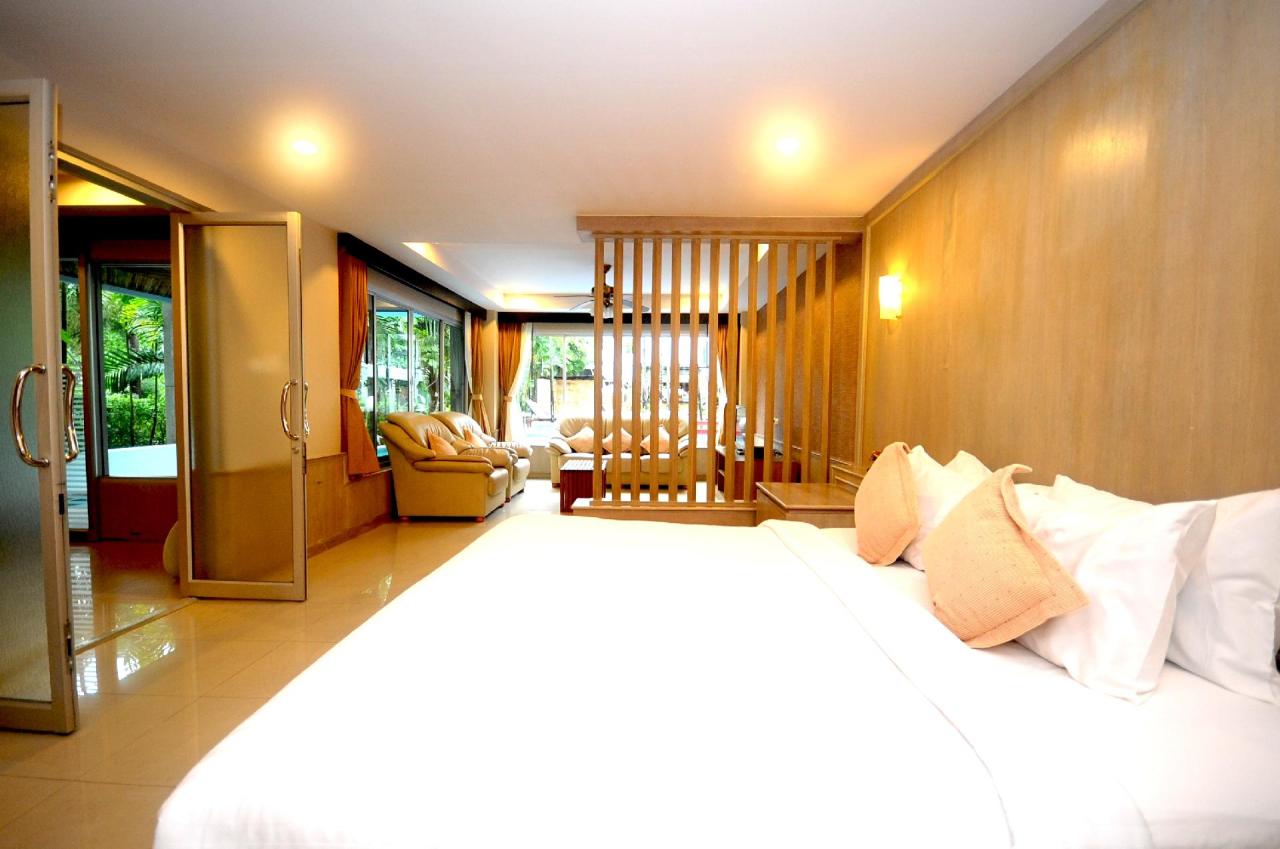 Kombinace - Lanta Sand Resort ****, Ko Lanta - pláž Long, Bangk