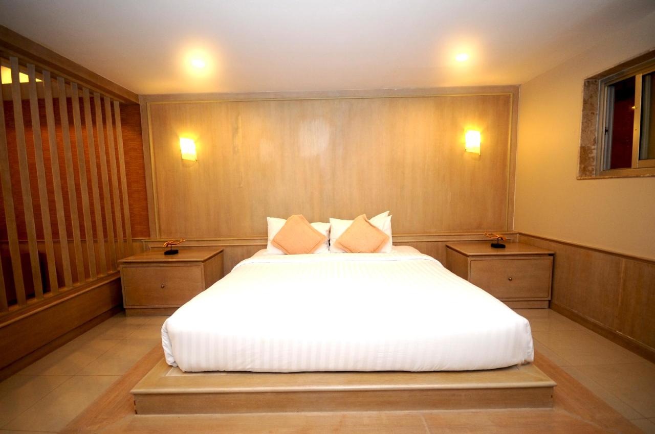 Kombinace - Lanta Sand Resort ****, Ko Lanta - pláž Long, Bangk