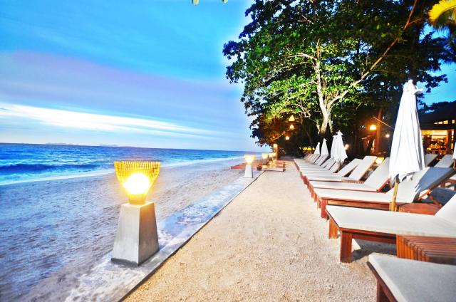 Kombinace - Lanta Sand Resort ****, Ko Lanta - pláž Long, Bangk
