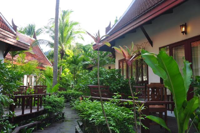 Kombinace - Royal Lanta Resort ***, Ko Lanta - pláž Klong Dao, 
