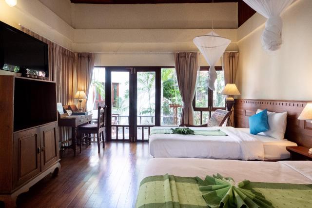 Kombinace - Royal Lanta Resort ***, Ko Lanta - pláž Klong Dao, 