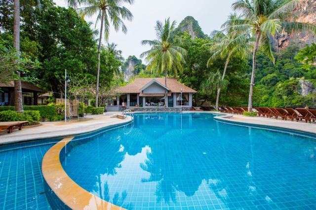 Kombinace - Railay Bay Resort ****, Krabi - pláž Railay Bay, Ph