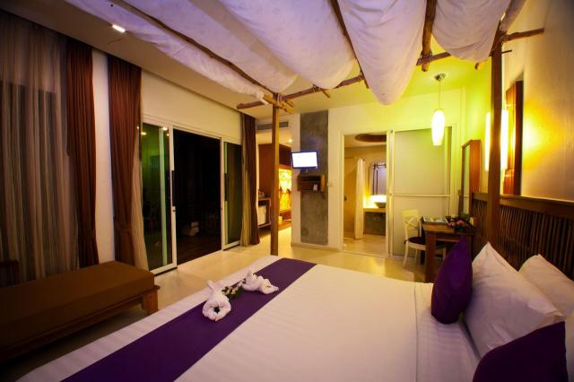 Kombinace - Railay Bay Resort ****, Krabi - pláž Railay Bay, Ph