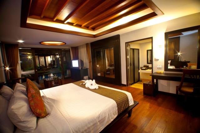 Kombinace - Railay Bay Resort ****, Krabi - pláž Railay Bay, Ph