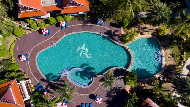Kombinace - Royal Lanta Resort ***, Ko Lanta - pláž Klong Dao, 
