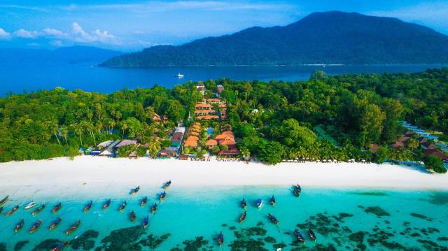Kombinace - Sita Beach Resort ****, Ko Lipe - pláž Pattaya, Cha