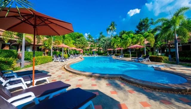 Kombinace - Sita Beach Resort ****, Ko Lipe - pláž Pattaya, Cha