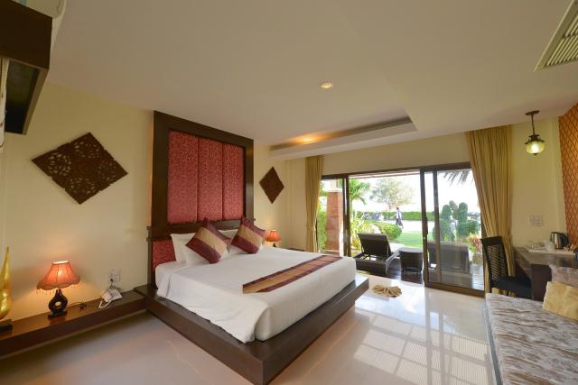 Kombinace - Sita Beach Resort ****, Ko Lipe - pláž Pattaya, Cha