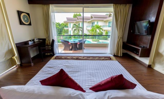 Kombinace - Sita Beach Resort ****, Ko Lipe - pláž Pattaya, Cha