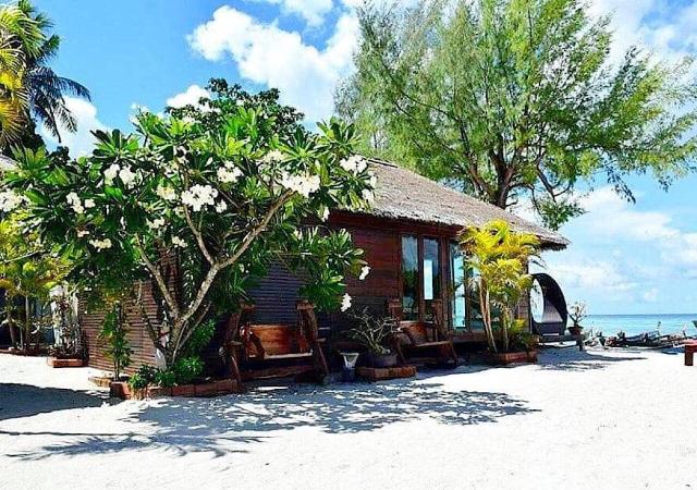 Kombinace - Anda Resort ***, Ko Lipe - pláž Sunrise, Royal Lant