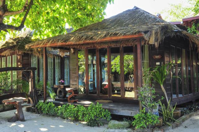 Kombinace - Anda Resort ***, Ko Lipe - pláž Sunrise, Royal Lant