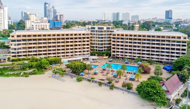 Kombinace - Dusit Thani Pattaya *****, Bangkok Palace Hotel ***