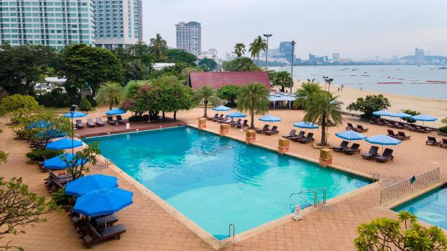 Kombinace - Dusit Thani Pattaya *****, Bangkok Palace Hotel ***