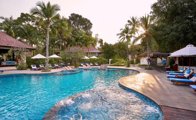 Kombinace - Sea Sand Sun Resort *****, Bangkok Palace Hotel ***
