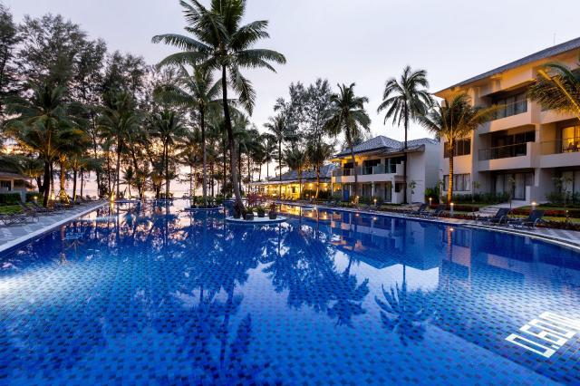 Kombinace - X10 Khaolak Resort ****, Phuket - pláž Hat Nang Tho