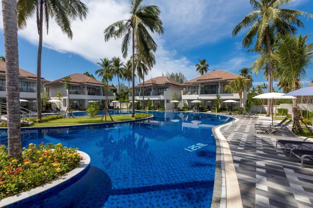 Kombinace - X10 Khaolak Resort ****, Phuket - pláž Hat Nang Tho