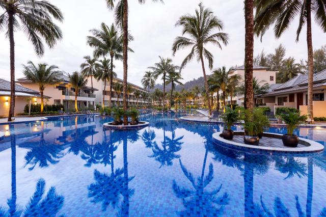 Kombinace - X10 Khaolak Resort ****, Phuket - pláž Hat Nang Tho