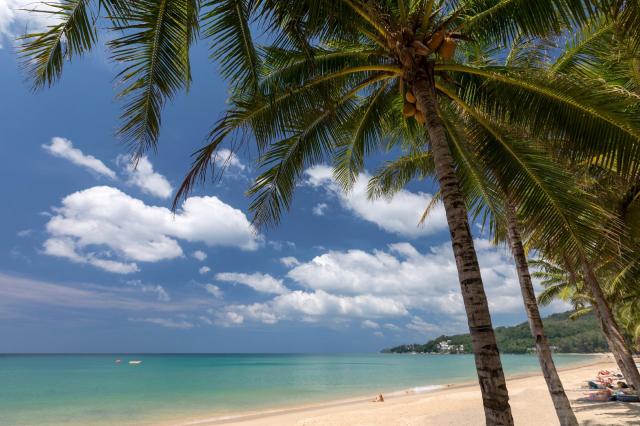 Kombinace - Sunwing Kamala Beach Resort ****, Phuket - pláž Kam