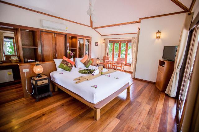 Kombinace - Sivalai Resort  ***, Ko Mook - pláž Sivalai, Sea Sa