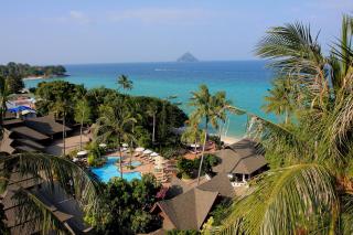 Kombinace - Holiday Inn Resort ****, Phi Phi - pláž Laem Tong, Kata Palm Resort & Spa ****, Phuket - pláž Kata, Peace Laguna Resort & Spa ****, Krabi - pláž Ao Nang