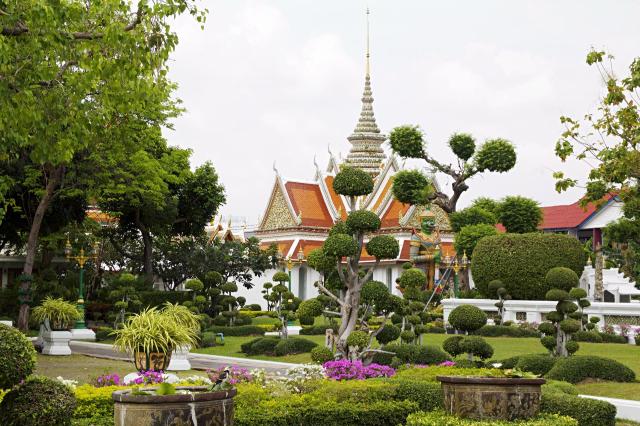 Tajuplný Angkor Wat s odpočinkem na plážích v Thajsku