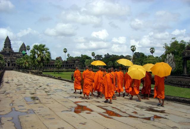 Tajuplný Angkor Wat s odpočinkem na plážích v Thajsku