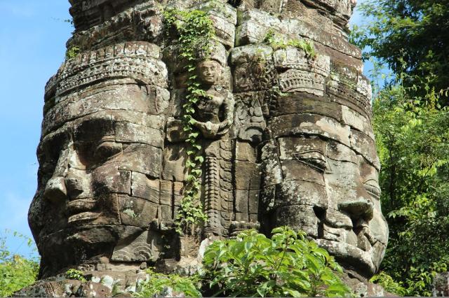 Tajuplný Angkor Wat s odpočinkem na plážích v Thajsku