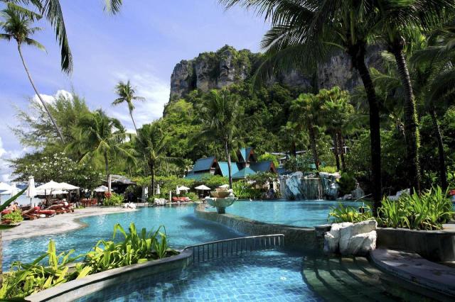 Kombinace - Centara Grand Beach Phuket *****, Phuket - pláž Kar