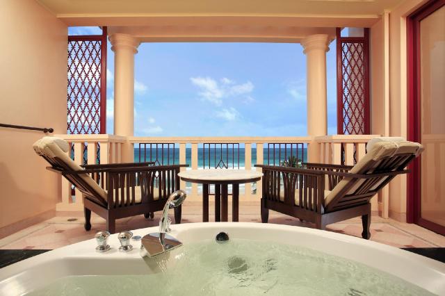 Kombinace - Centara Grand Beach Phuket *****, Phuket - pláž Kar