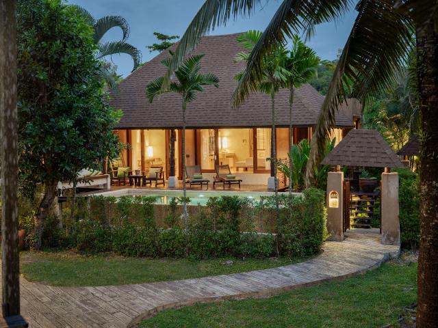 Kombinace - High Season Pool Villas **** - pláž Klong Chao, Dus