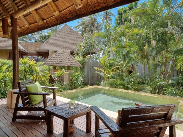 Kombinace - High Season Pool Villas **** - pláž Klong Chao, Dus