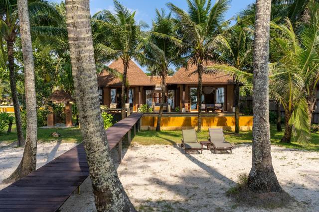 Kombinace - High Season Pool Villas **** - pláž Klong Chao, San