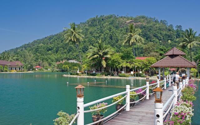 Kombinace - Klong Prao Resort ***, Ko Chang - pláž Klong Prao, 