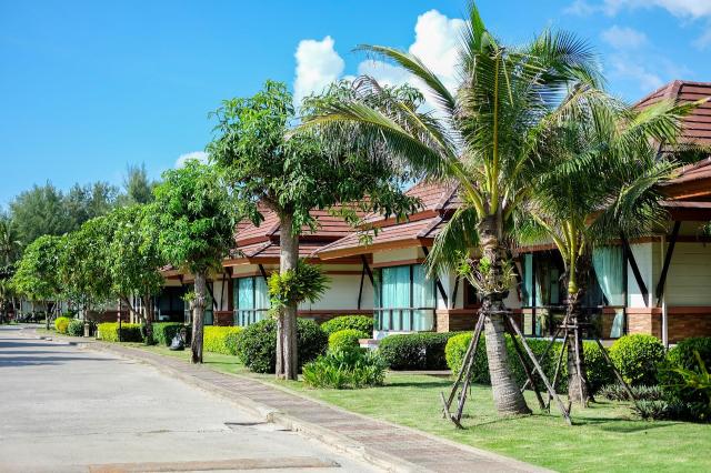 Kombinace - Klong Prao Resort ***, Ko Chang - pláž Klong Prao, 