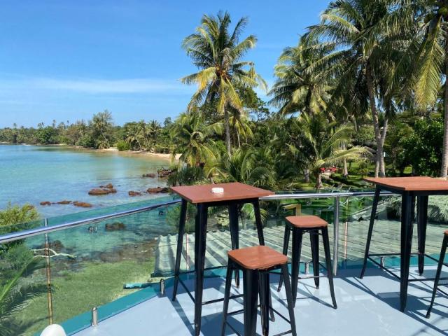 Kombinace - White Sand Beach ***, Koh Mak, Ajinta Resort ****, 