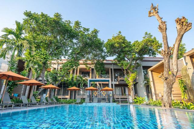Kombinace - Sai Kaew Resort ****, Bangkok Palace Hotel ***+, Ba