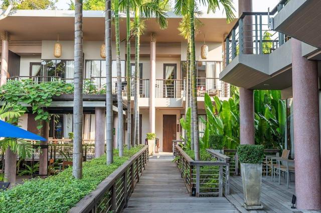 Kombinace - Sai Kaew Resort ****, Bangkok Palace Hotel ***+, Ba