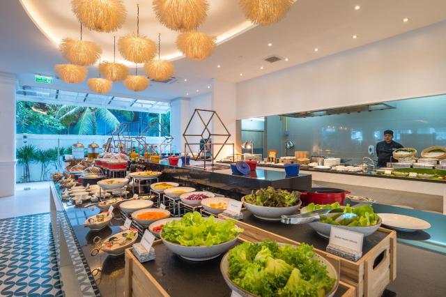 Kombinace - Centara Aonang Krabi****, Bangkok Palace Hotel ***+