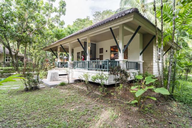 Kombinace - Baan Khaolak Beach Resort ***+, Bangkok Palace Hote