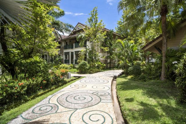 Kombinace - Baan Khaolak Beach Resort ***+, Bangkok Palace Hote