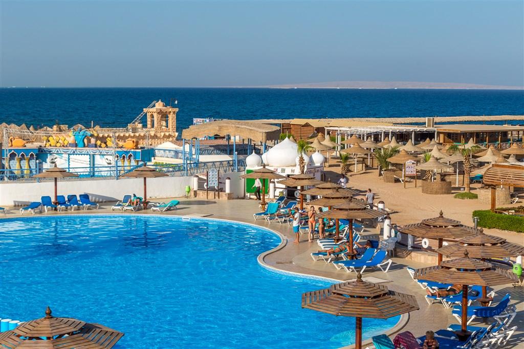 Bazén v hotelu Aladdin