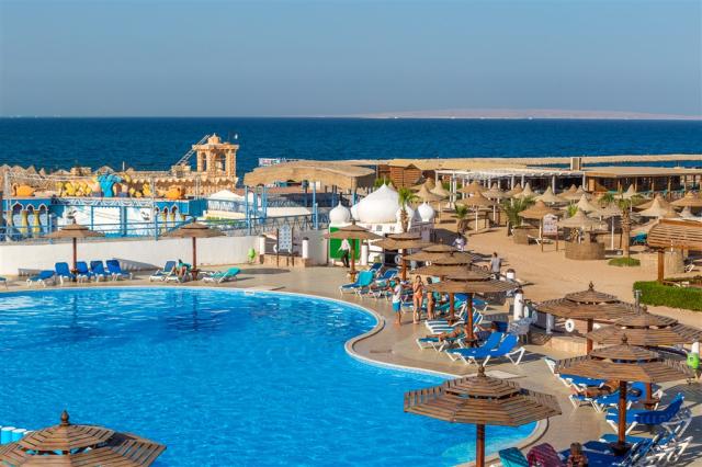Bazén v hotelu Aladdin