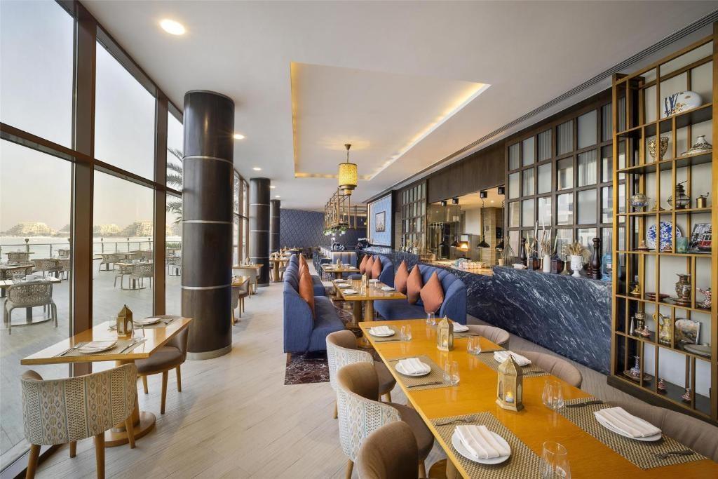 INTERIÉR - Restaurace (À la carte)