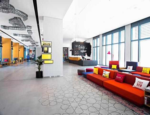 (Interiér) - Lobby
