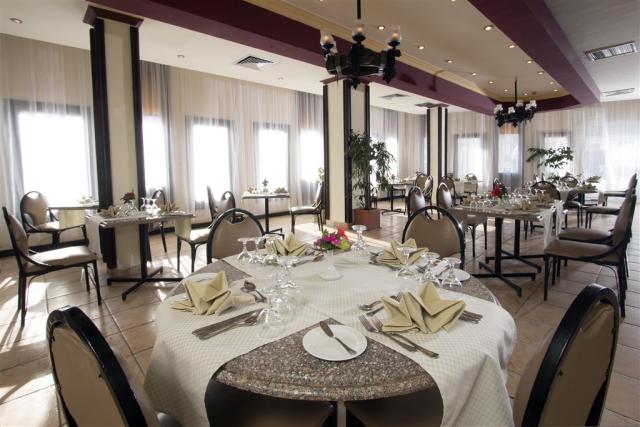 Restaurace